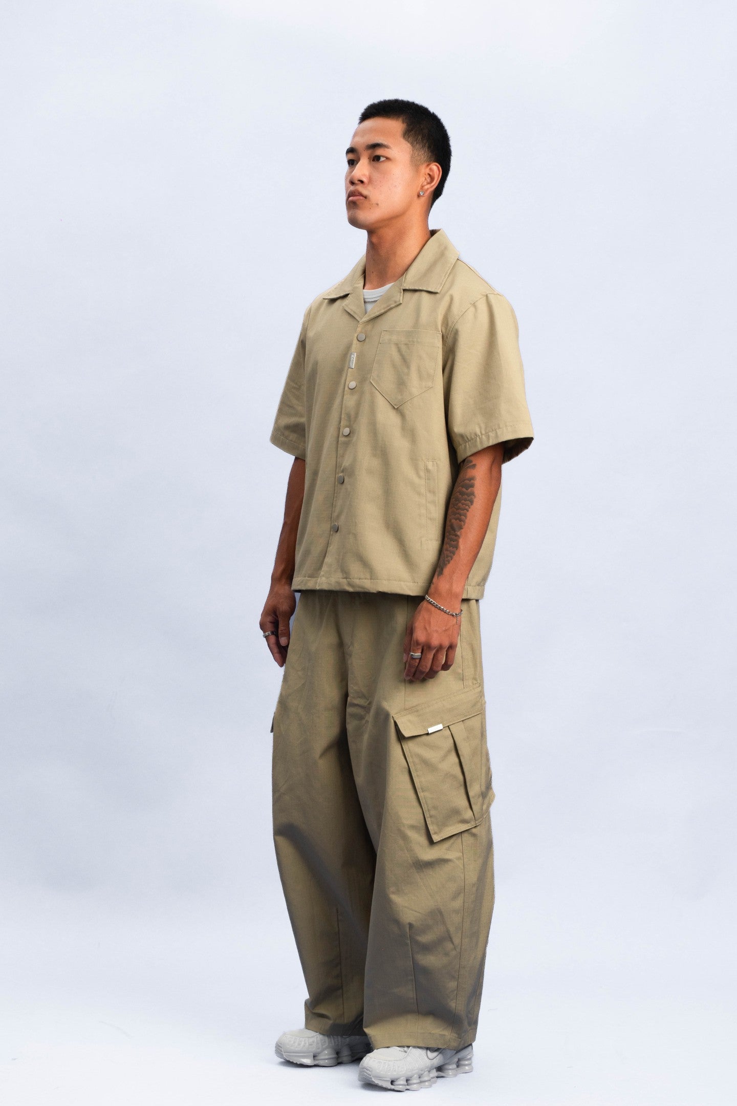 EBB - Balloon Cargo Pants - Khaki