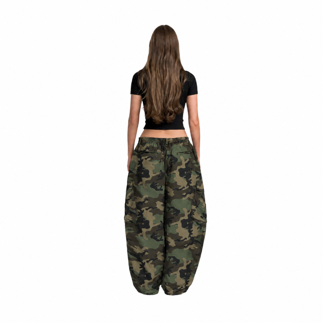 EBB - Balloon Cargo Pants - Camo