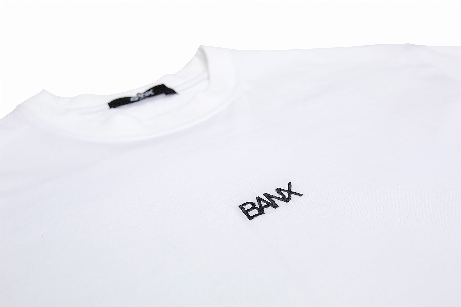 OVERSIZED B TEE