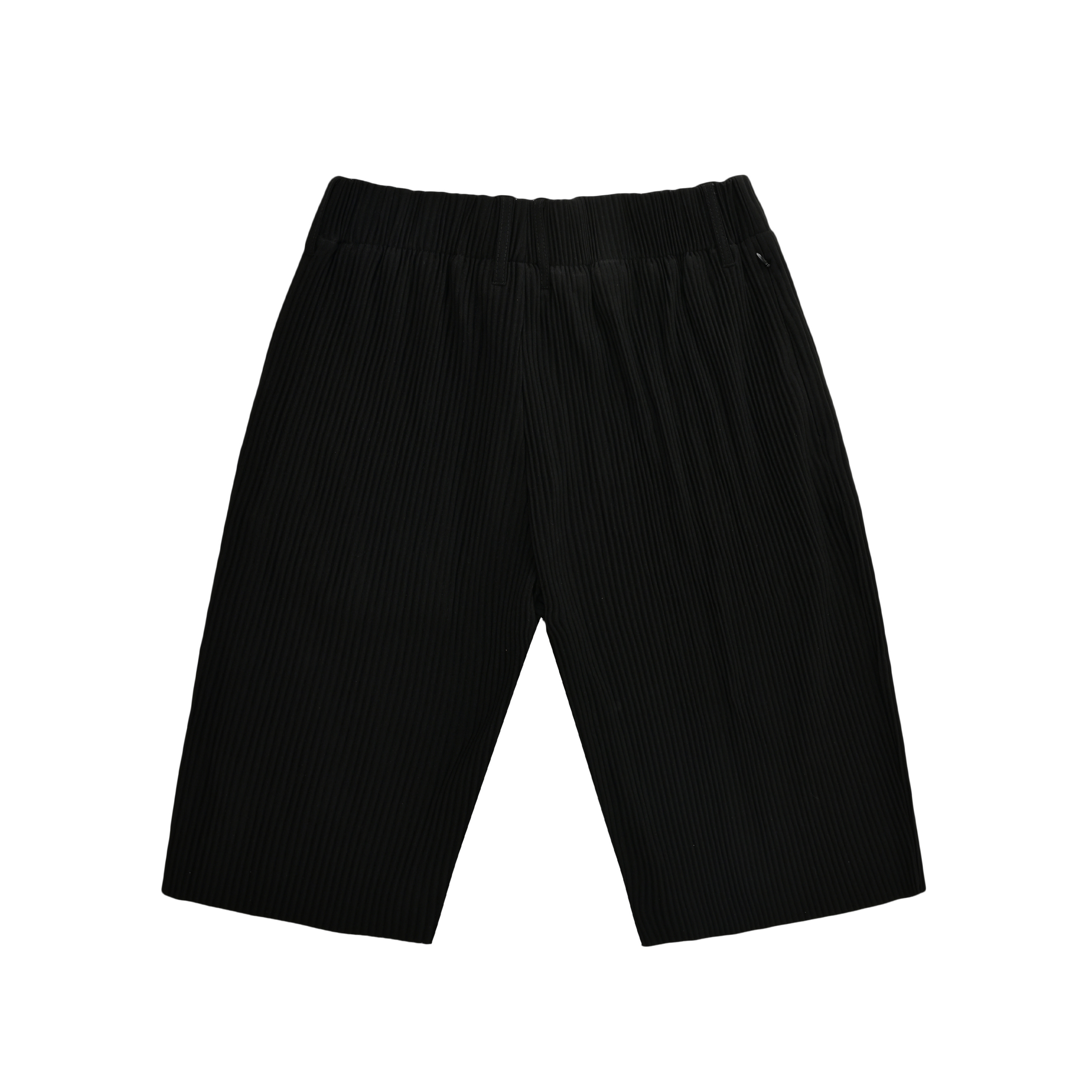 EBB - Signature Pleated Shorts - Black