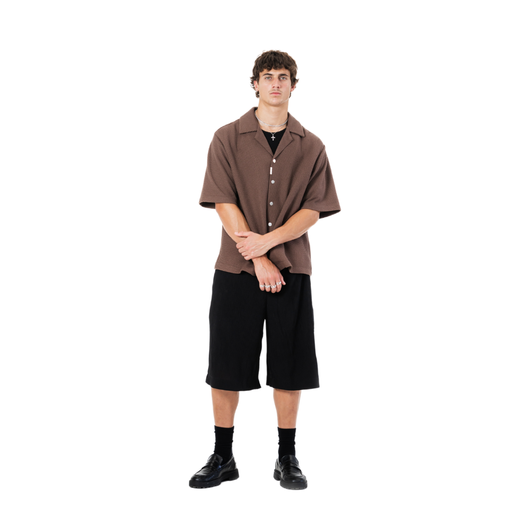 EBB - Signature Pleated Shorts - Black